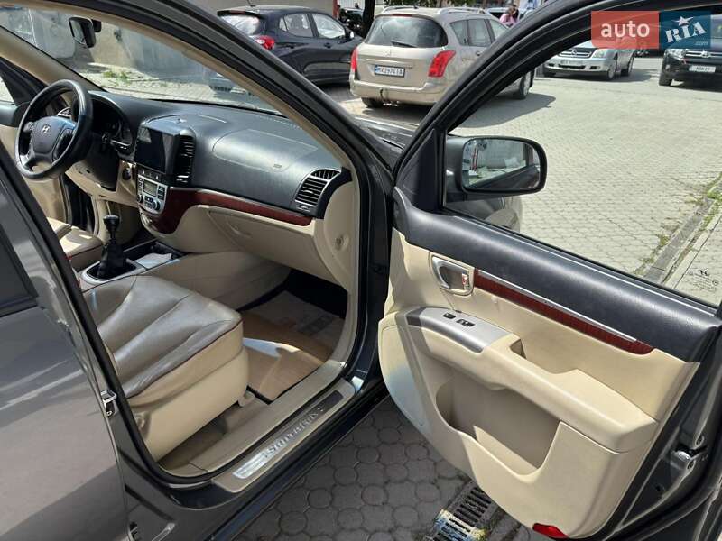 Внедорожник / Кроссовер Hyundai Santa FE 2008 в Каменец-Подольском