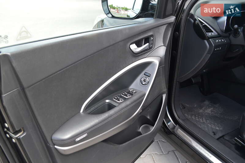 Позашляховик / Кросовер Hyundai Santa FE 2012 в Вінниці