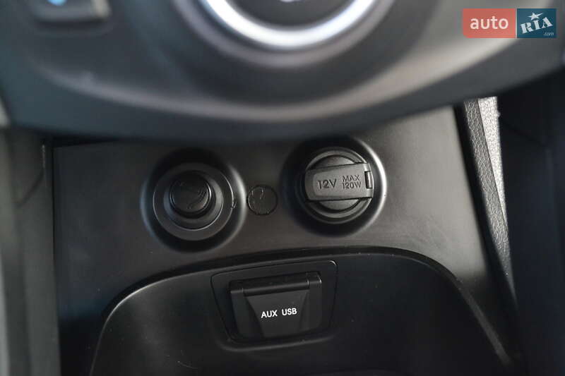 Позашляховик / Кросовер Hyundai Santa FE 2012 в Вінниці