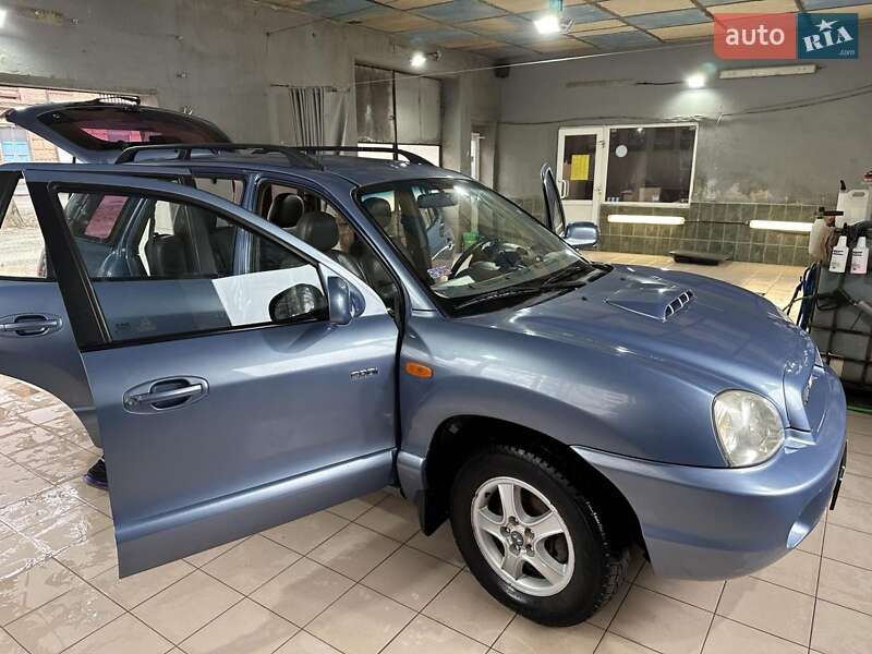 Позашляховик / Кросовер Hyundai Santa FE 2002 в Харкові
