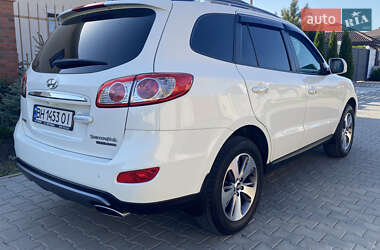 Внедорожник / Кроссовер Hyundai Santa FE 2012 в 
