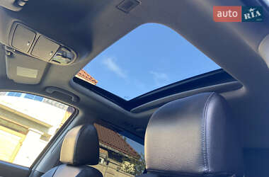 Внедорожник / Кроссовер Hyundai Santa FE 2012 в 