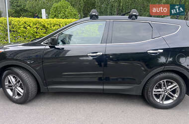 Внедорожник / Кроссовер Hyundai Santa FE 2016 в Киеве