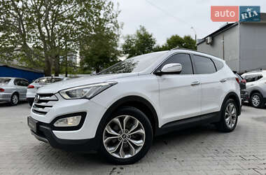 Внедорожник / Кроссовер Hyundai Santa FE 2012 в 