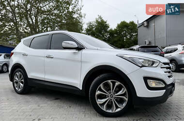 Внедорожник / Кроссовер Hyundai Santa FE 2012 в 