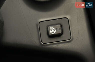 Внедорожник / Кроссовер Hyundai Santa FE 2012 в 