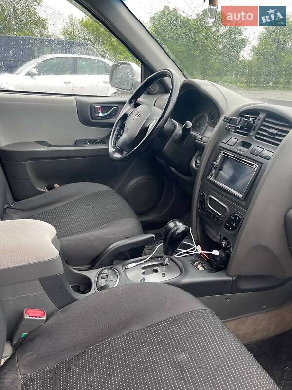 Позашляховик / Кросовер Hyundai Santa FE 2006 в Монастирищеві