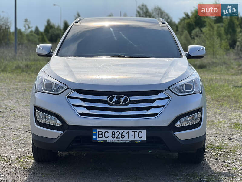 Позашляховик / Кросовер Hyundai Santa FE 2013 в Львові