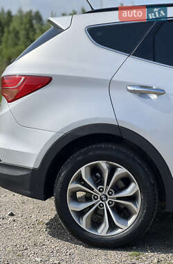 Внедорожник / Кроссовер Hyundai Santa FE 2013 в Львове