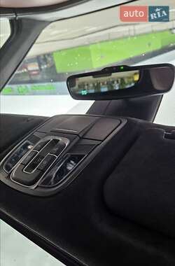 Внедорожник / Кроссовер Hyundai Santa FE 2019 в 