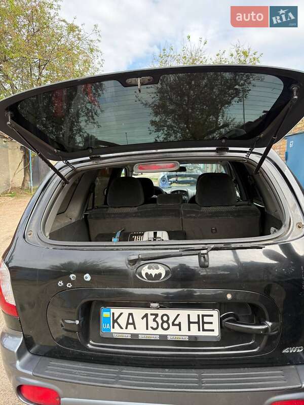 Позашляховик / Кросовер Hyundai Santa FE 2004 в Борисполі