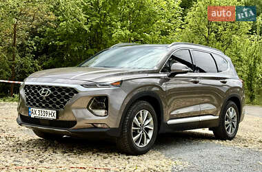 Внедорожник / Кроссовер Hyundai Santa FE 2018 в Львове