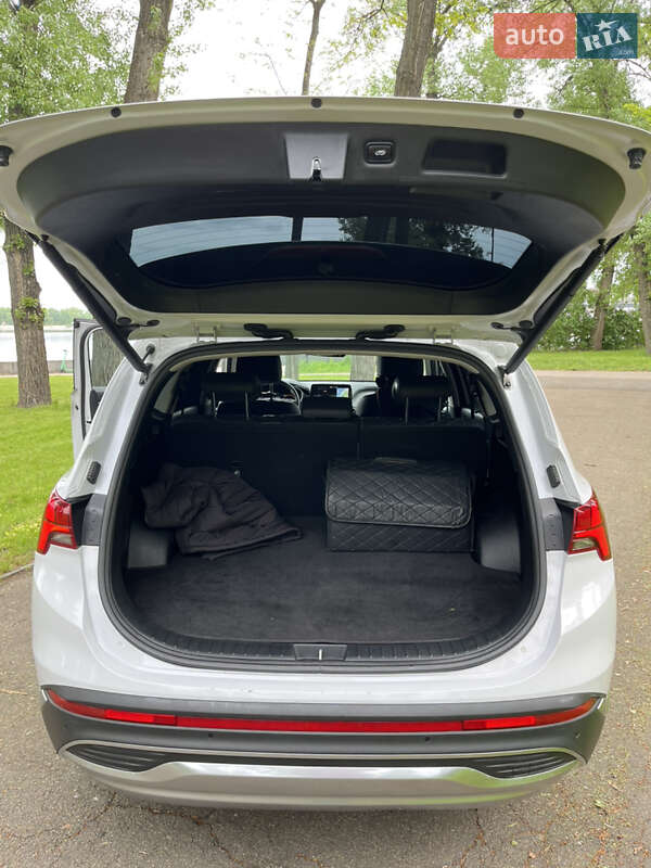 Позашляховик / Кросовер Hyundai Santa FE 2021 в Києві