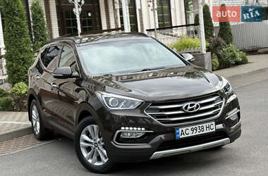 Позашляховик / Кросовер Hyundai Santa FE 2017 в 