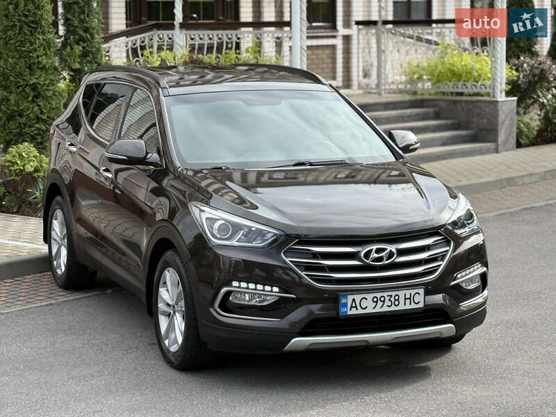 Позашляховик / Кросовер Hyundai Santa FE 2017 в Вінниці