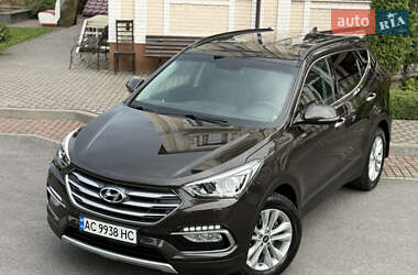 Позашляховик / Кросовер Hyundai Santa FE 2017 в 