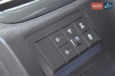 Позашляховик / Кросовер Hyundai Santa FE 2012 в 
