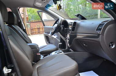 Позашляховик / Кросовер Hyundai Santa FE 2012 в 