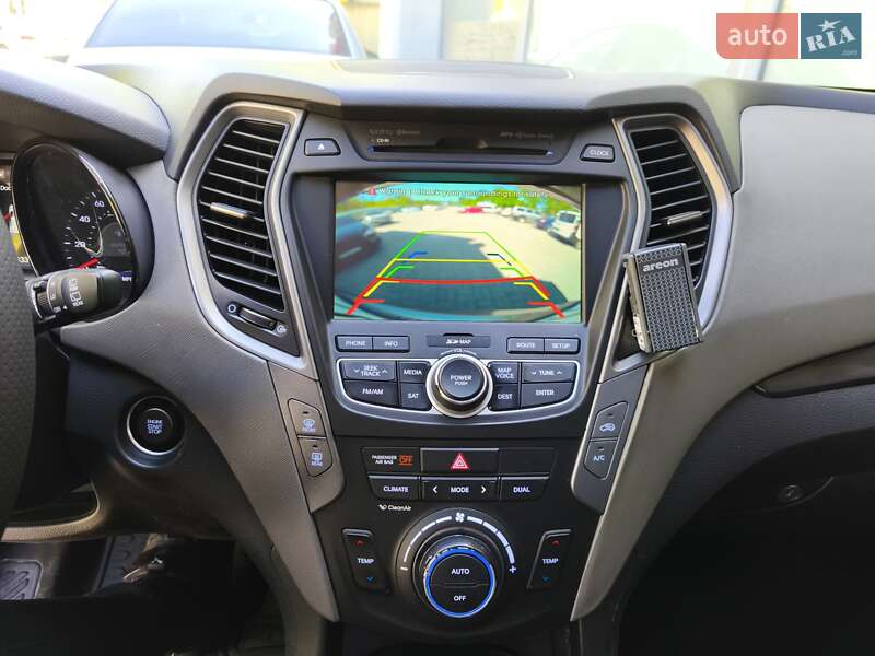 Позашляховик / Кросовер Hyundai Santa FE 2013 в Дніпрі