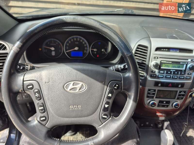 Позашляховик / Кросовер Hyundai Santa FE 2006 в Володимирці