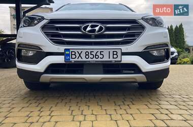Внедорожник / Кроссовер Hyundai Santa FE 2015 в 