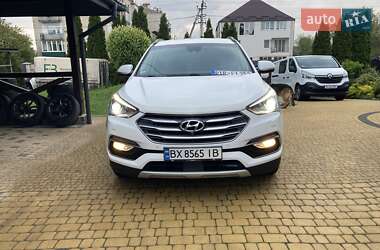 Внедорожник / Кроссовер Hyundai Santa FE 2015 в 