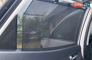 Внедорожник / Кроссовер Hyundai Santa FE 2015 в 