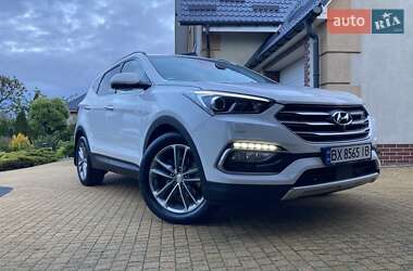 Внедорожник / Кроссовер Hyundai Santa FE 2015 в 