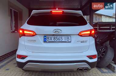 Внедорожник / Кроссовер Hyundai Santa FE 2015 в 