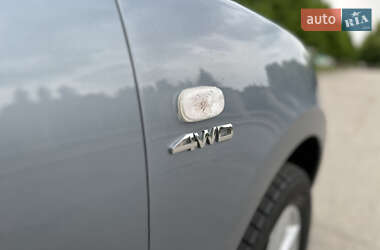 Позашляховик / Кросовер Hyundai Santa FE 2007 в 