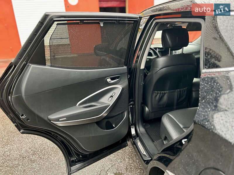 Позашляховик / Кросовер Hyundai Santa FE 2014 в Харкові