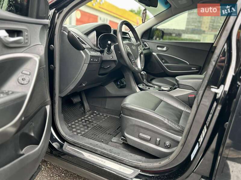 Позашляховик / Кросовер Hyundai Santa FE 2014 в Харкові