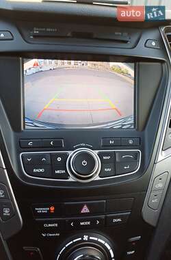 Внедорожник / Кроссовер Hyundai Santa FE 2014 в 