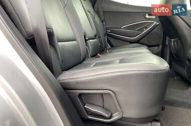 Позашляховик / Кросовер Hyundai Santa FE 2014 в 
