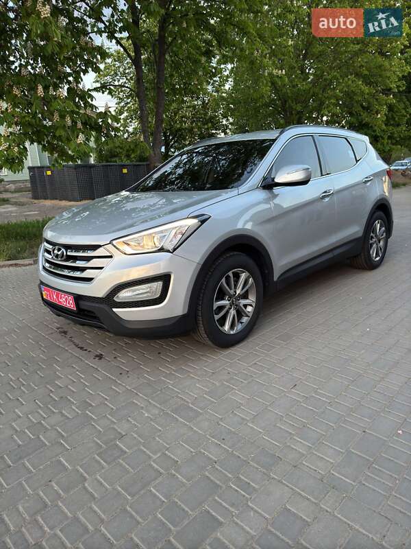 Позашляховик / Кросовер Hyundai Santa FE 2013 в Первомайську