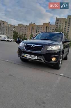 Внедорожник / Кроссовер Hyundai Santa FE 2012 в Киеве