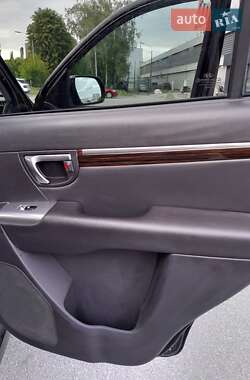Внедорожник / Кроссовер Hyundai Santa FE 2012 в 