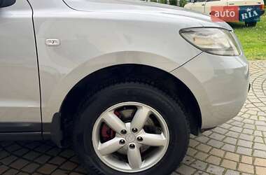 Позашляховик / Кросовер Hyundai Santa FE 2007 в 