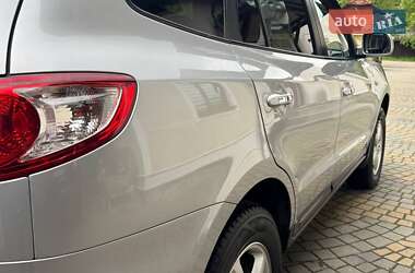 Позашляховик / Кросовер Hyundai Santa FE 2007 в 