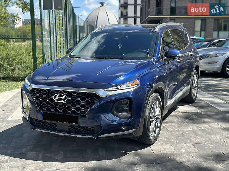 Внедорожник / Кроссовер Hyundai Santa FE 2020 в 
