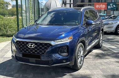 Внедорожник / Кроссовер Hyundai Santa FE 2020 в 