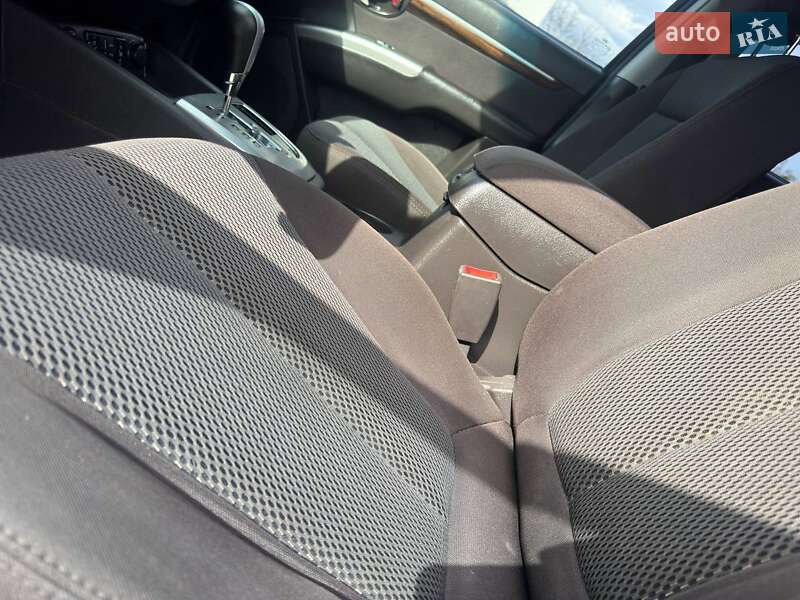 Позашляховик / Кросовер Hyundai Santa FE 2012 в Охтирці