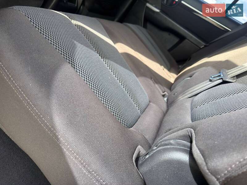 Позашляховик / Кросовер Hyundai Santa FE 2012 в Охтирці