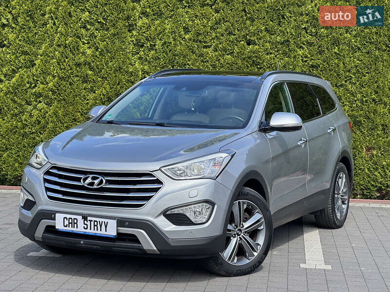 Внедорожник / Кроссовер Hyundai Santa FE 2015 в Стрые