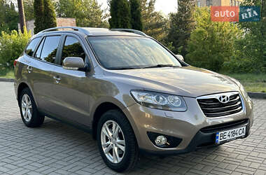 Позашляховик / Кросовер Hyundai Santa FE 2011 в 