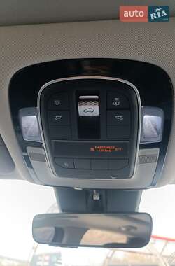 Позашляховик / Кросовер Hyundai Santa FE 2021 в 