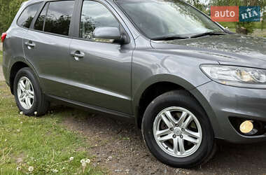Позашляховик / Кросовер Hyundai Santa FE 2012 в Рівному