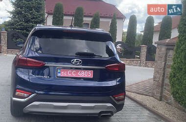 Позашляховик / Кросовер Hyundai Santa FE 2019 в 