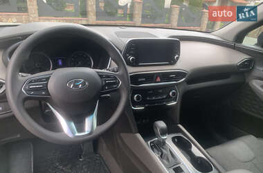 Позашляховик / Кросовер Hyundai Santa FE 2019 в 