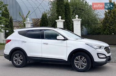 Внедорожник / Кроссовер Hyundai Santa FE 2014 в 